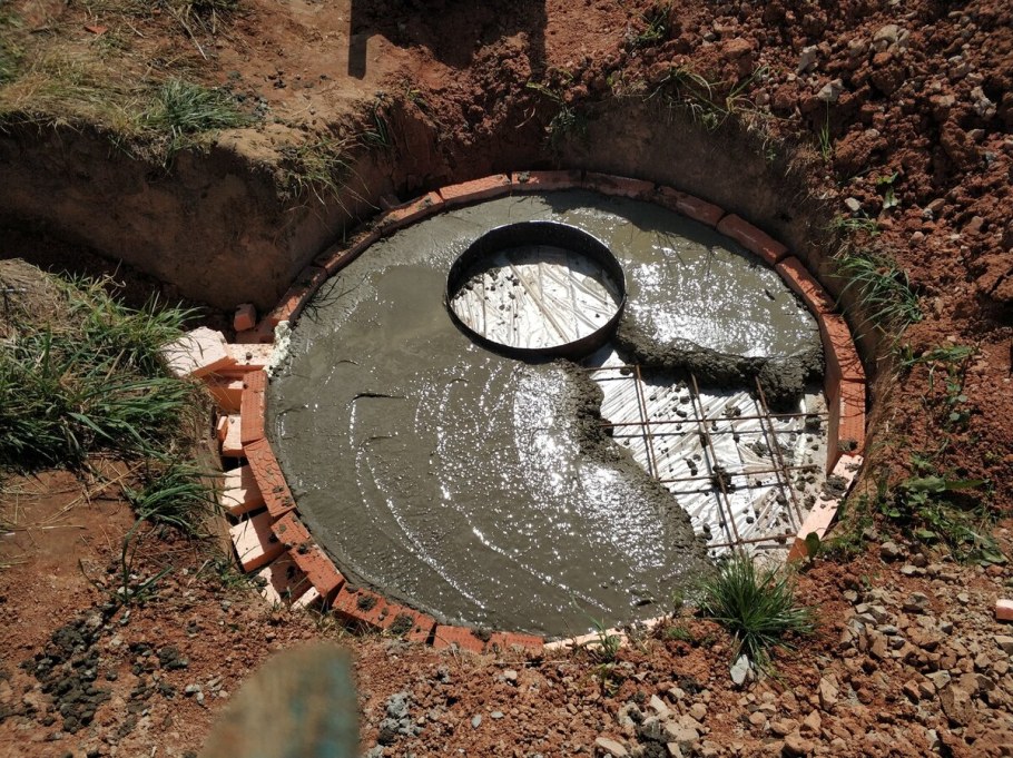 Крышка для выгребной ямы