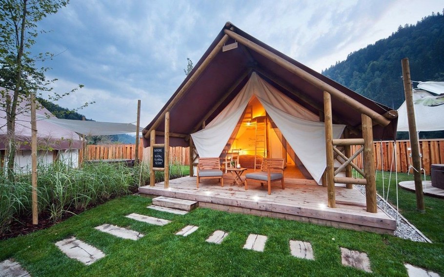 Дикий лес глэмпинг