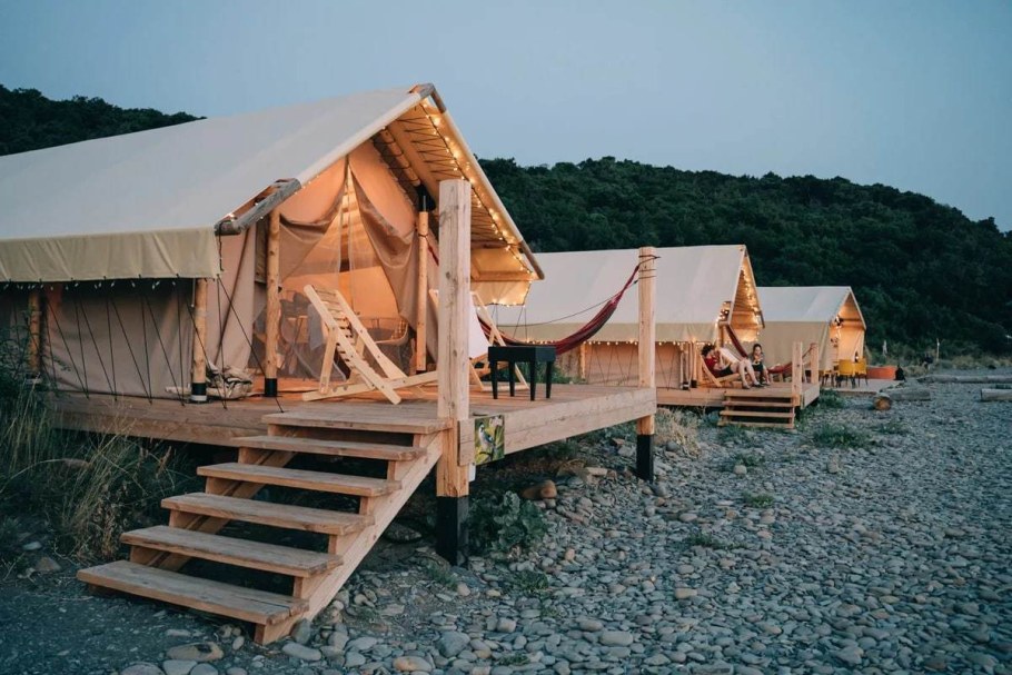 Рига Резорт глэмпинг