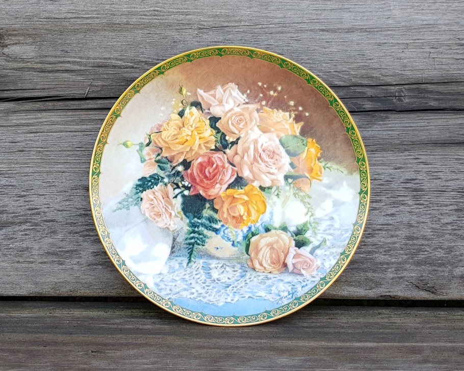 Настенные тарелки в интерьере