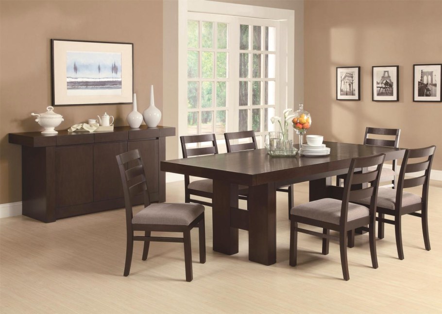 Большой стол на кухню