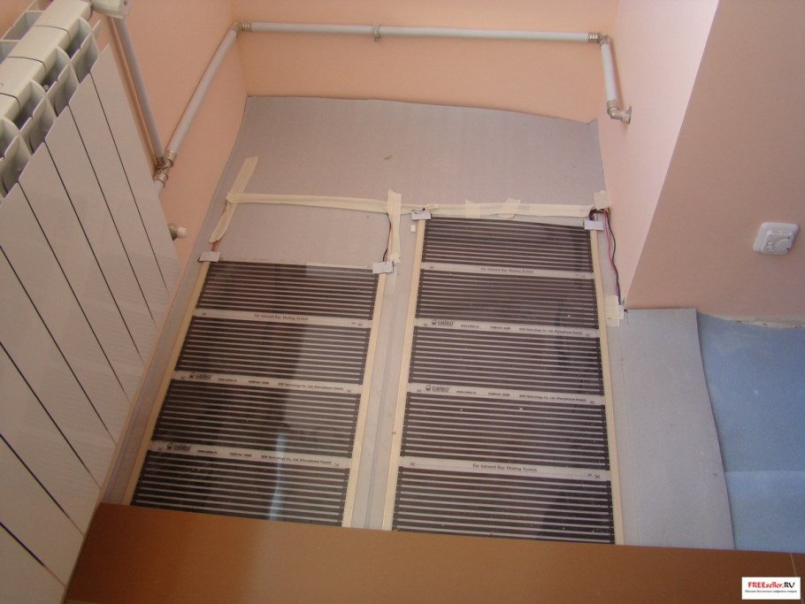 Радиатор отопления на лоджии