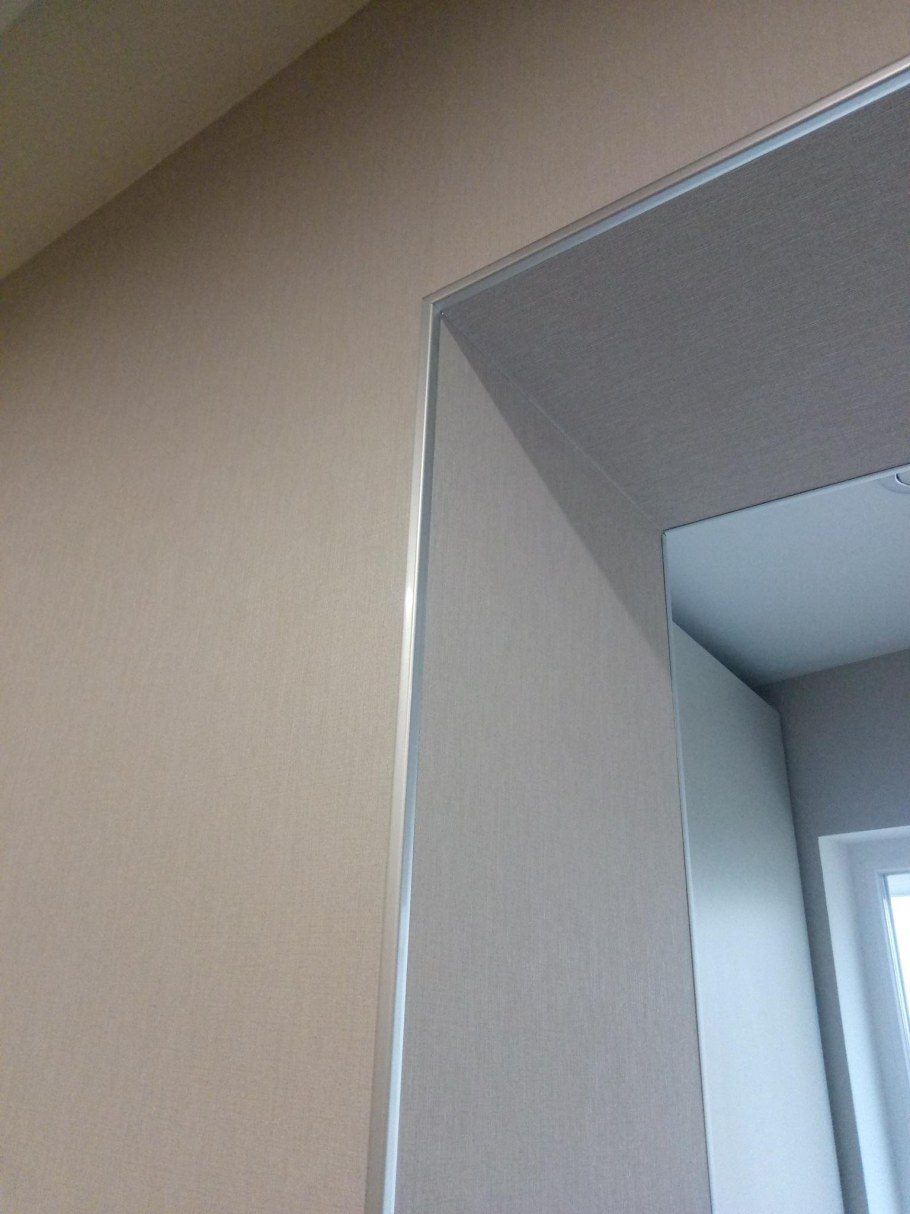 Уголок пластиковый для откосов