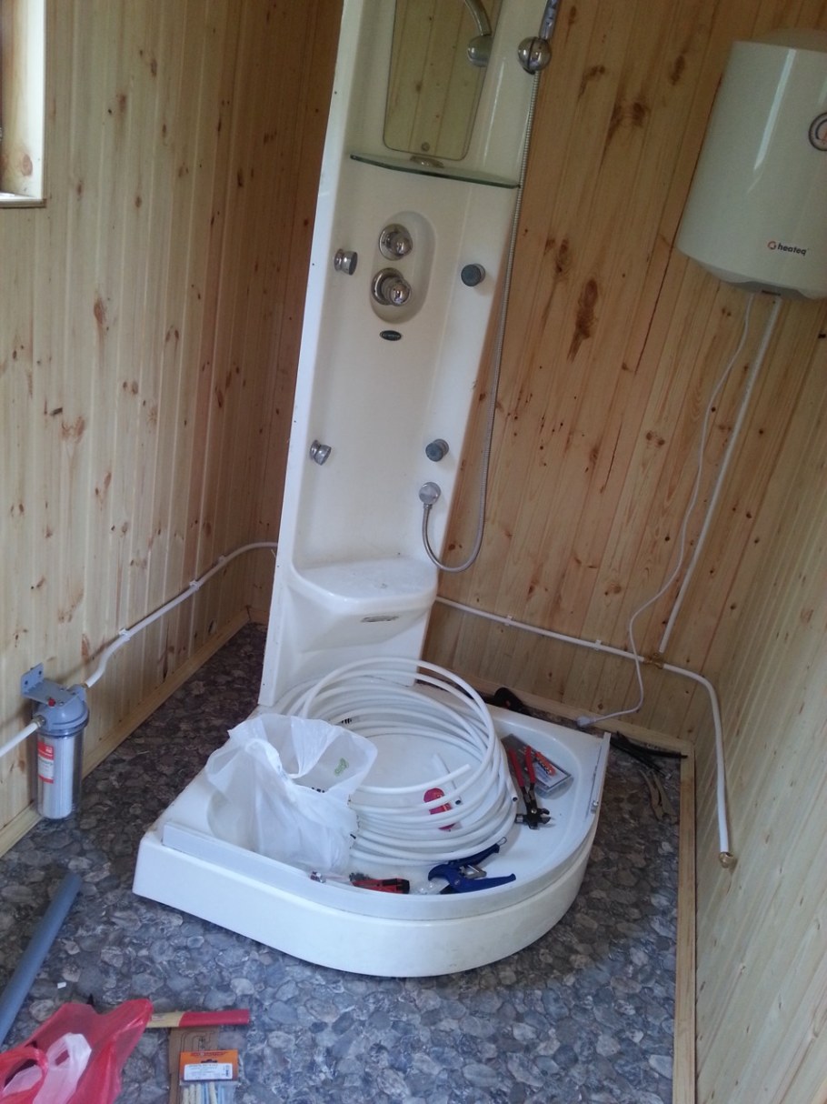 Пристрой к даче с туалетом и душем