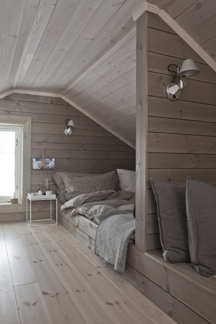 Шторы на дачу в деревянный дом