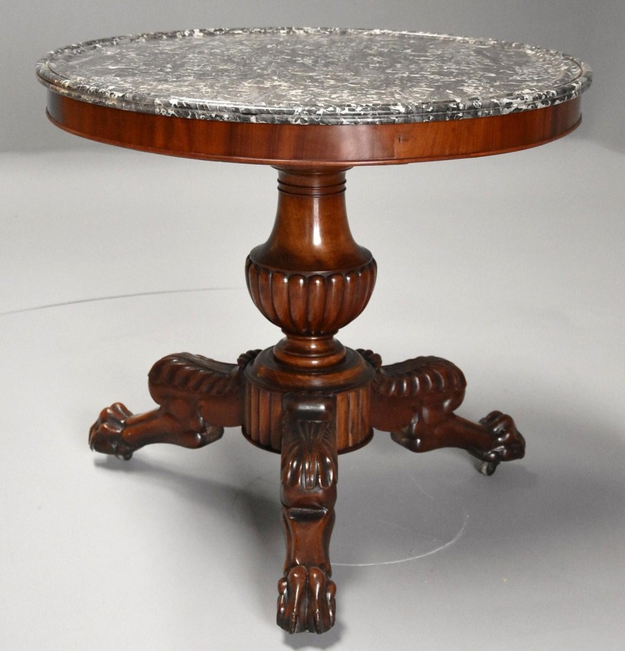 Геридон с Маркетри