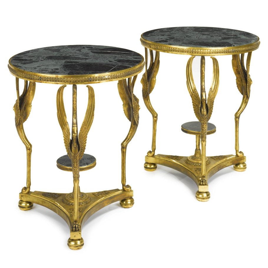 Антикварный геридон