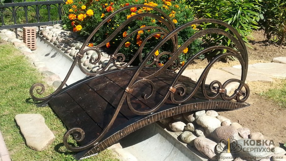Кованые изделия для сада