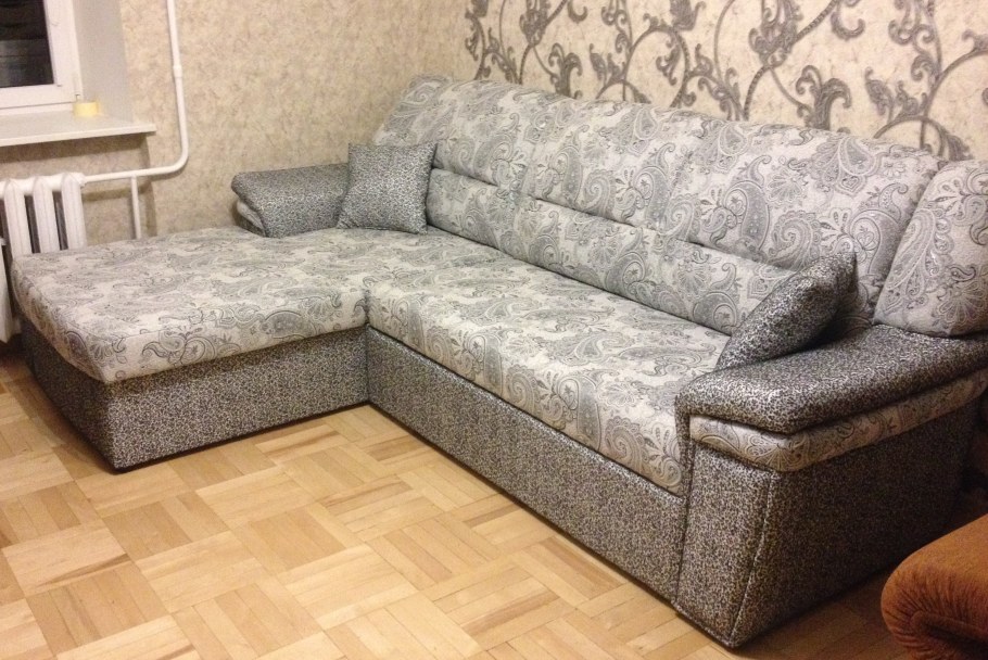 Диван Дуглас братьев Баженовых