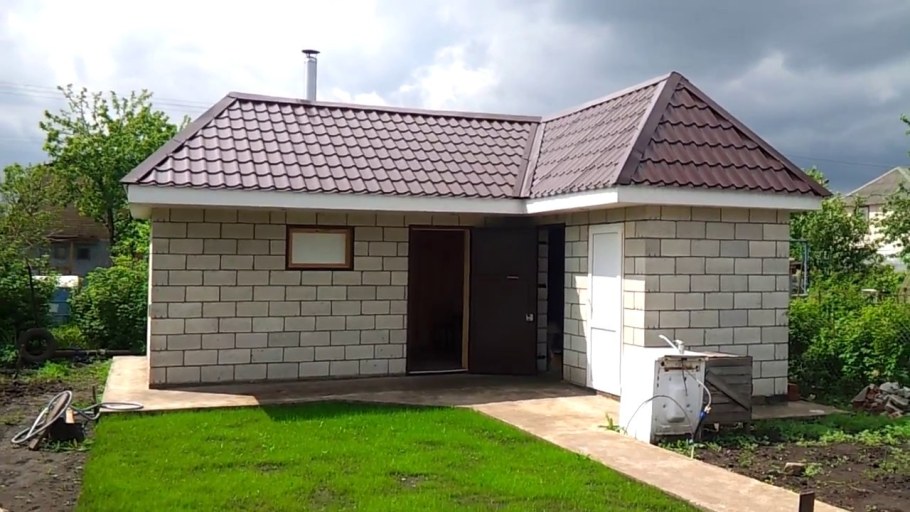 Сарай из пеноблоков 6х4 с односкатной крышей