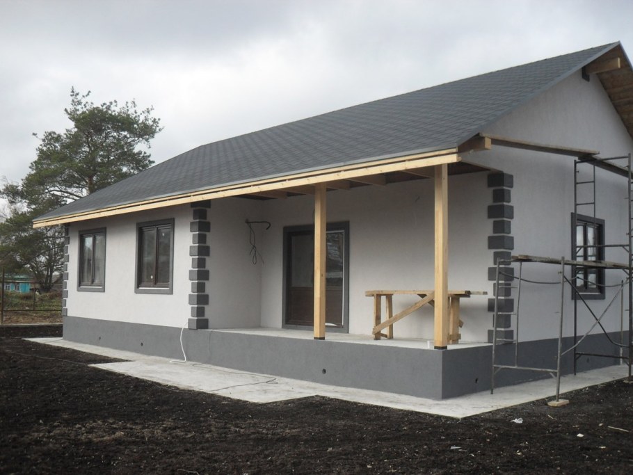 Домик из пеноблоков