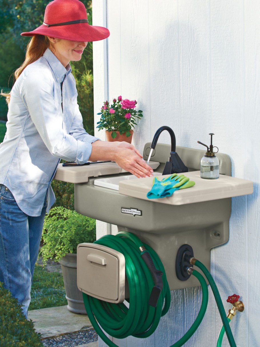 Уличная кухня для дачи