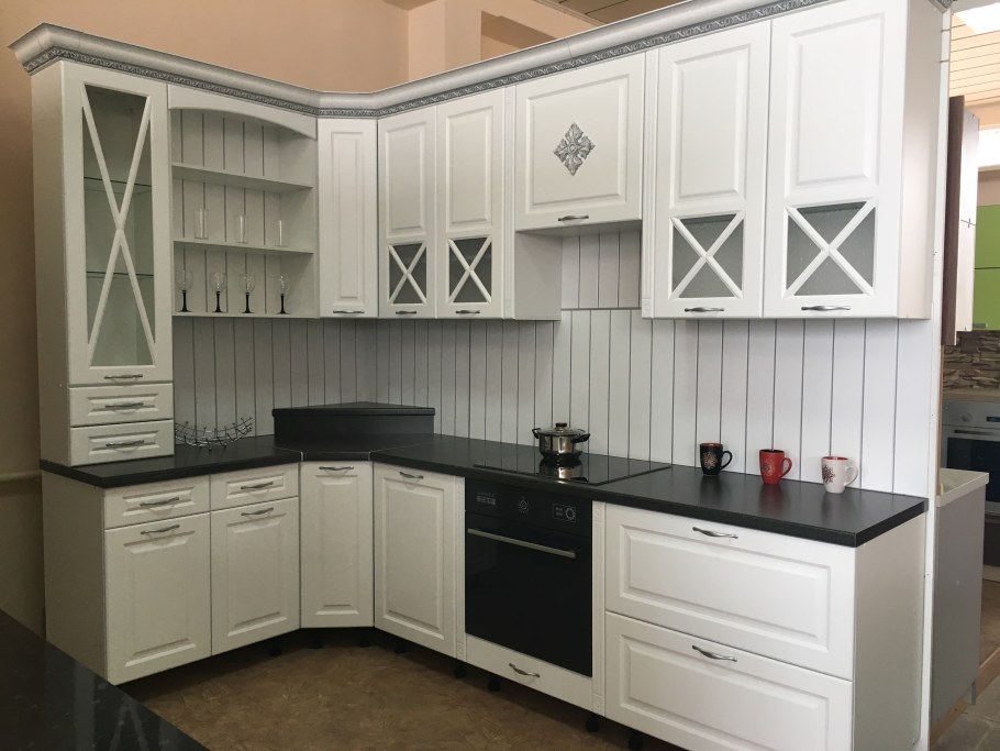 Кухня Аделина фабрика Виктория