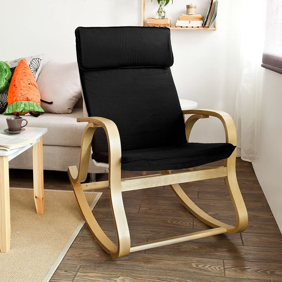 Кресло ПОЭНГ икеа в интерьере