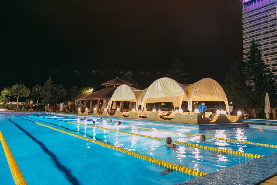 Гранд отель Жемчужина Сочи бассейн
