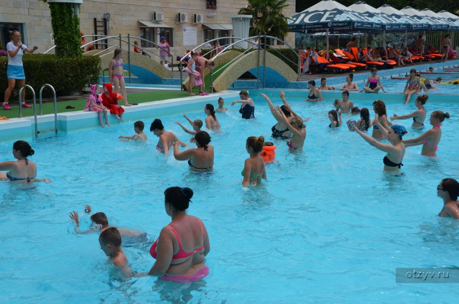 Гранд отель Жемчужина Сочи бассейн зимой