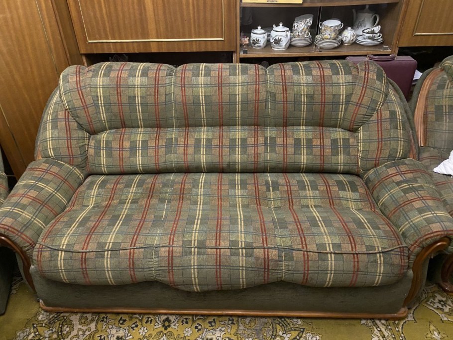 Диван даром в СПБ