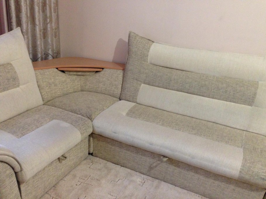 Отдам даром диван и 2 кресла