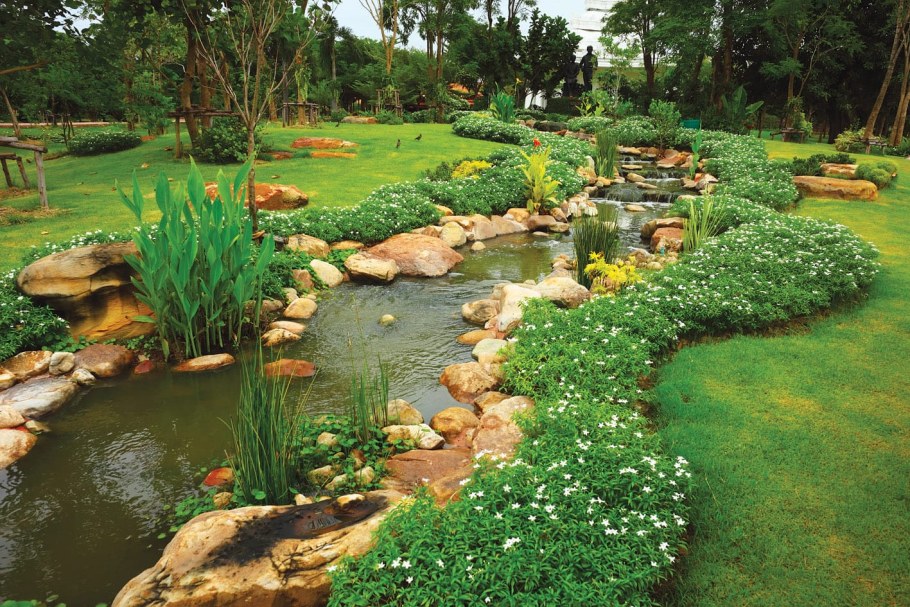 Водопад-фонтан Ручеек садовый