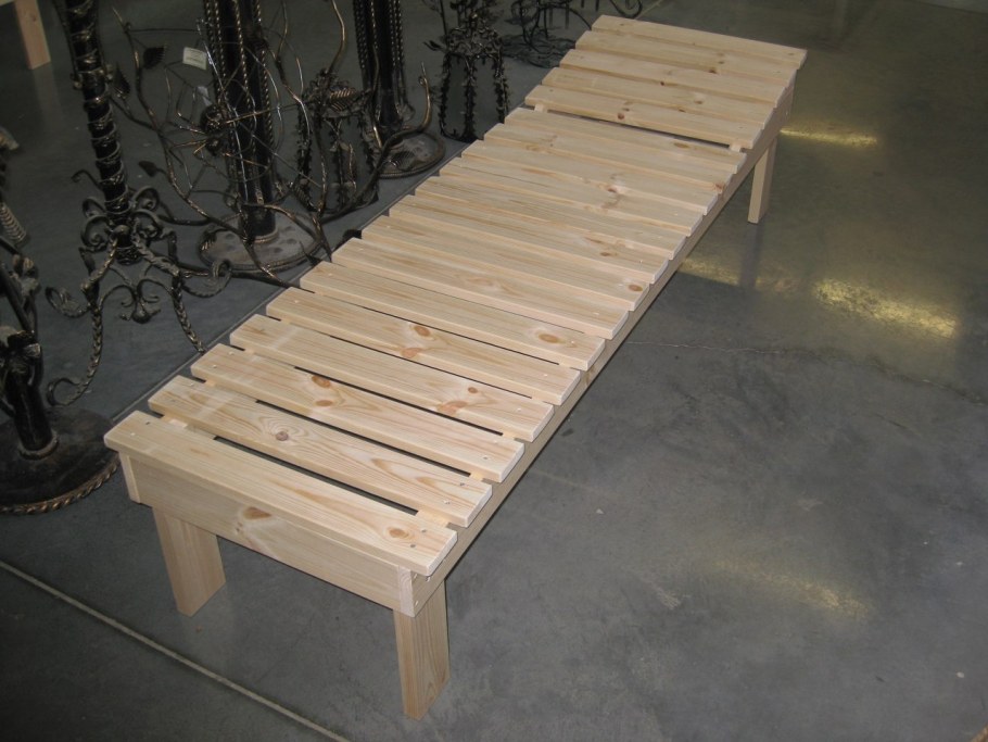 Топчан лежак лежак