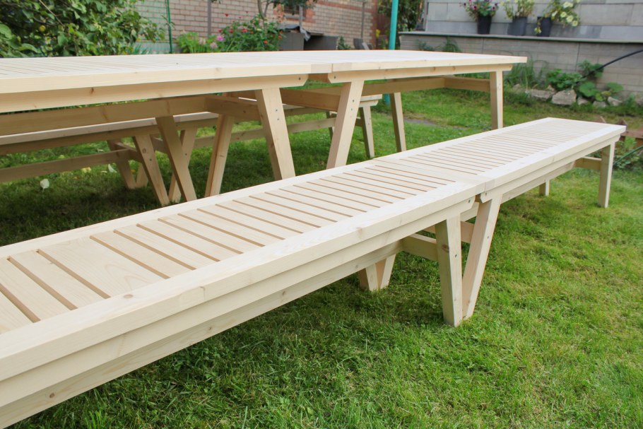 Беседка с топчаном