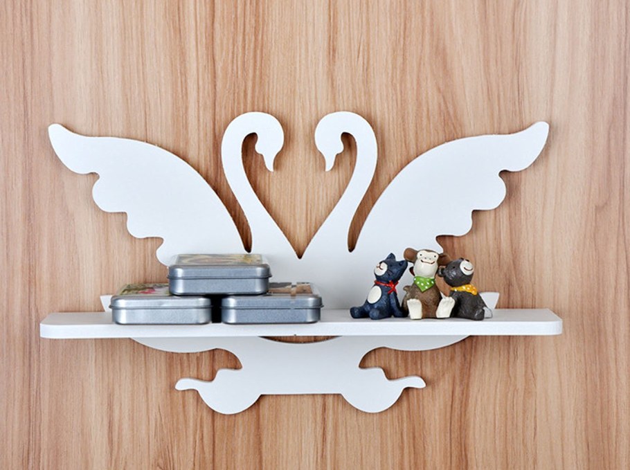 Декоративные полочки из дерева