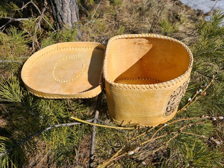 Оригинальные изделия из бересты