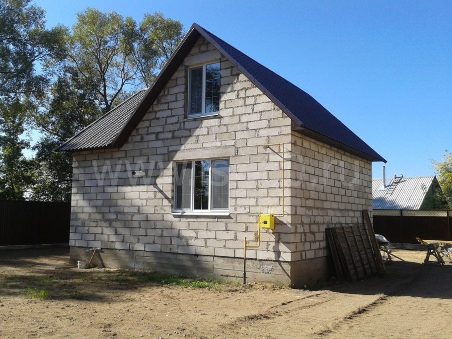 Домик из пеноблоков