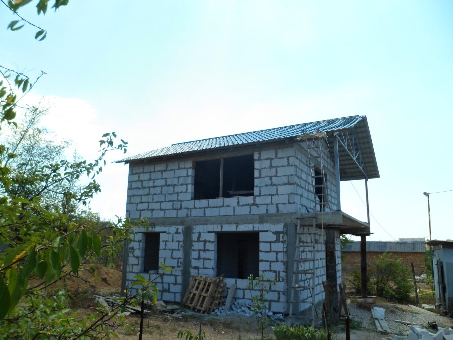 Дачный дом из газоблока