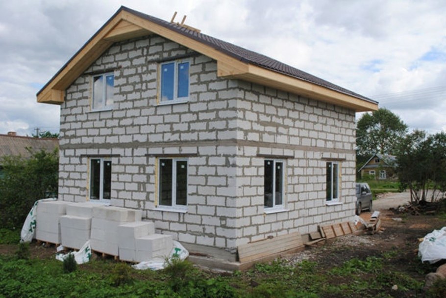 Дом из газобетона