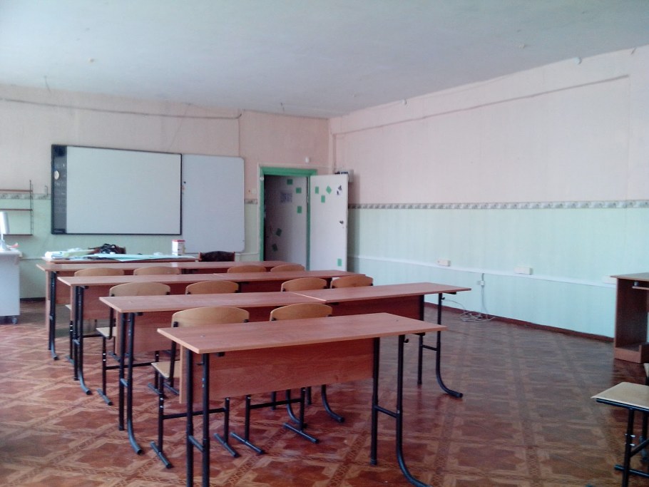 Ремонт класса в школе