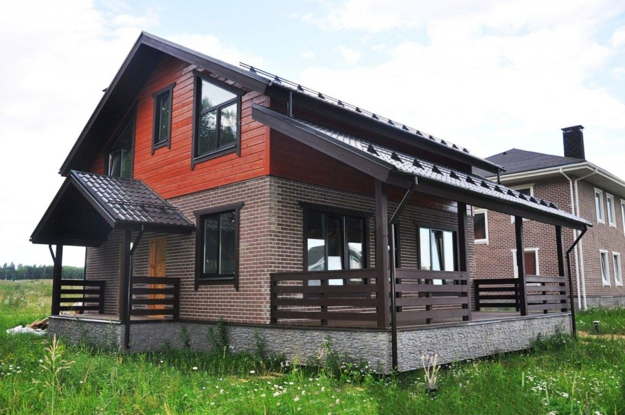 Комбинированные фасады домов