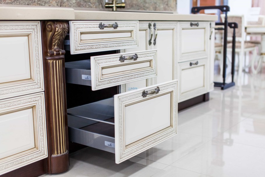 Бора мебель кухни Грация