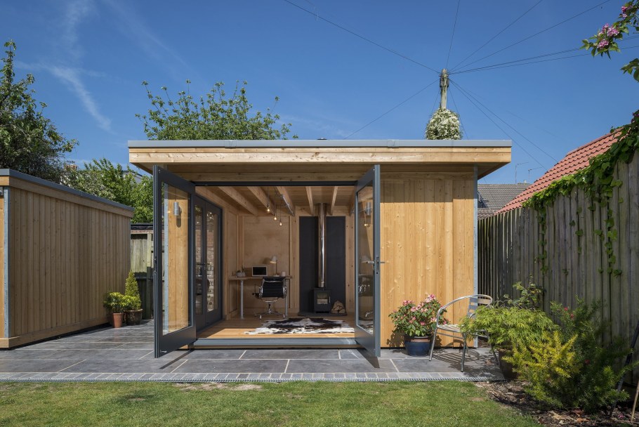 Стильный хозблок