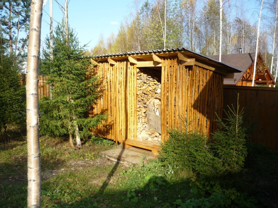 Красивые домики для садового инвентаря