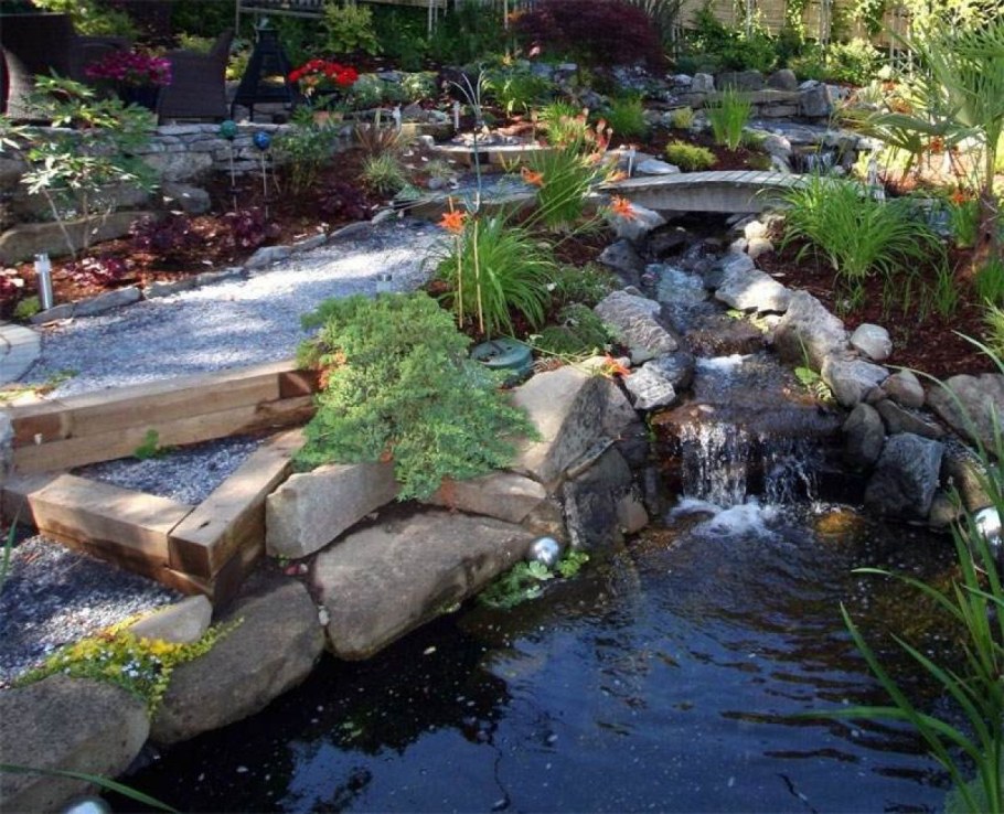 Прудик с ручейком