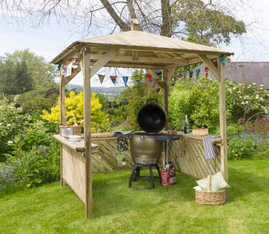 Навес для мангала из дерева