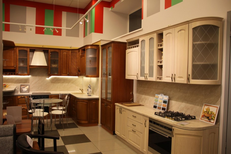 Самара, Московское шоссе, 15б ТЦ Русь