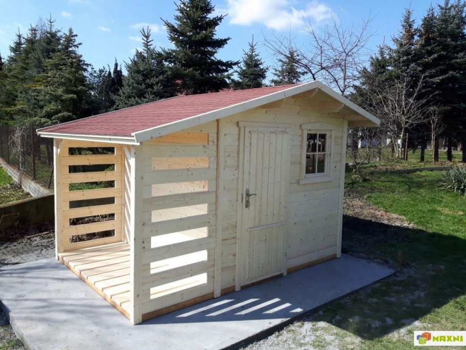 Сарай с дровяником с односкатной крышей