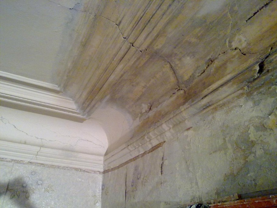 Штукатурка потолка сталинка