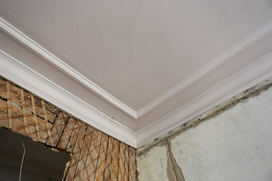 Отделка потолка в сталинке
