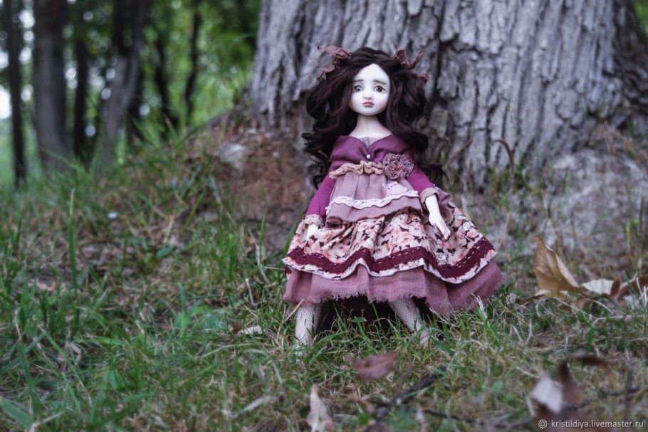 Миори эта фарфоровая кукла