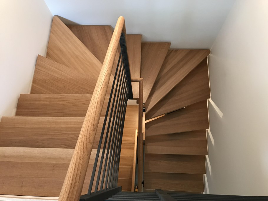 Лестница с 2 забежными ступенями