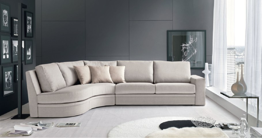 Угловой диван с закругленным углом