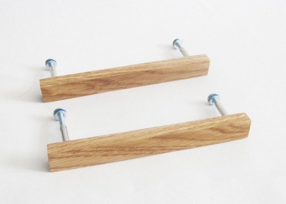 Деревянные мебельные ручки