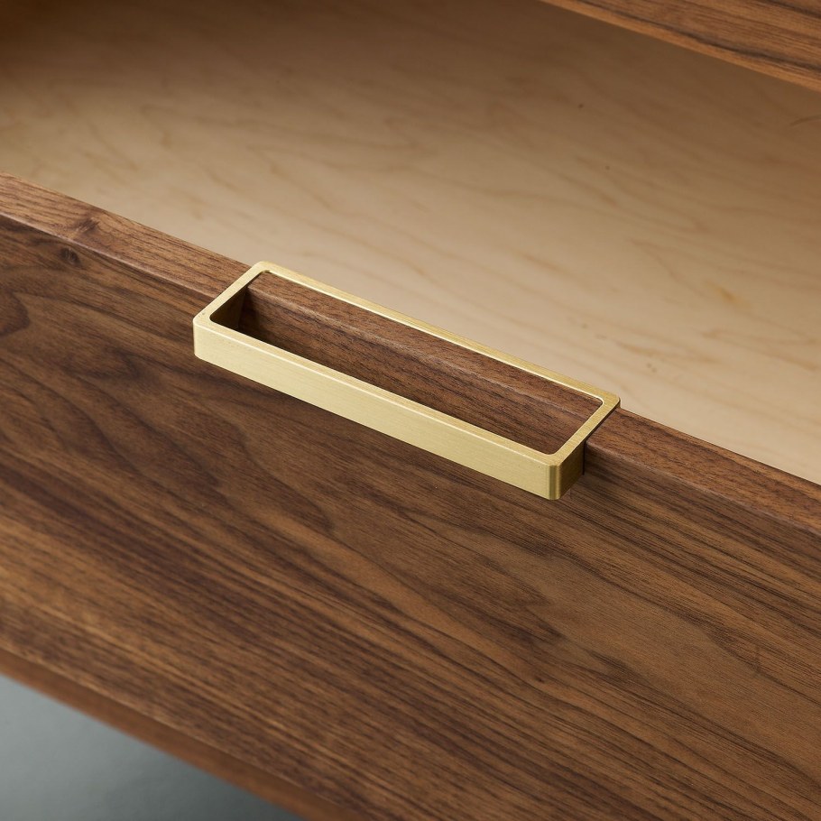 Ручки мебельные деревянные длинные