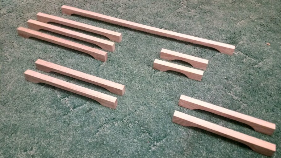 Ручки деревянные длинные