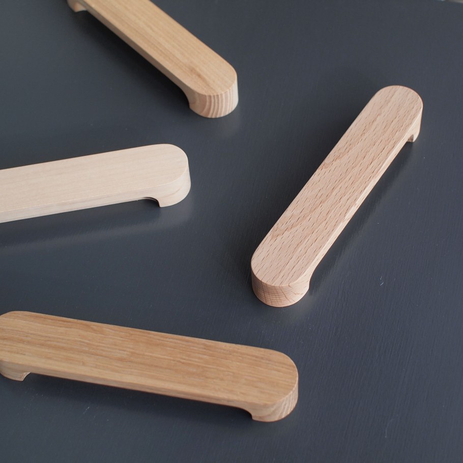 Деревянные мебельные ручки