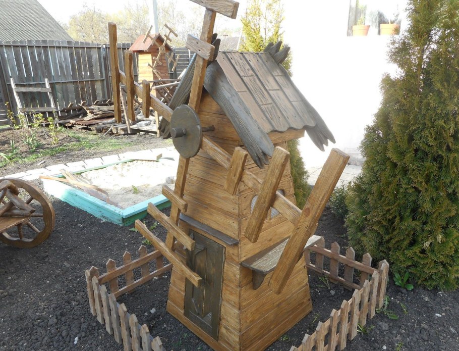 Мельница на детскую площадку