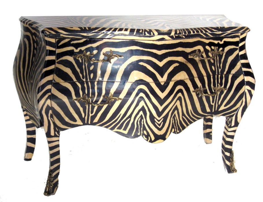 Комод в африканском стиле